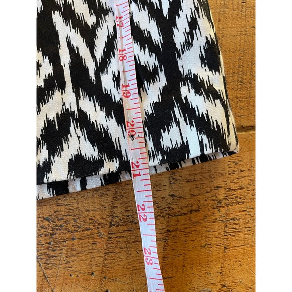 Womens Cynthia Rowley Black White Abstract Pencil Skirt Size 10 - Picture 6 of 6